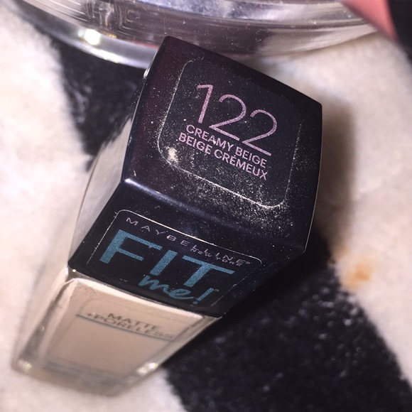 Matte & Poreless - Picture 2 of 4